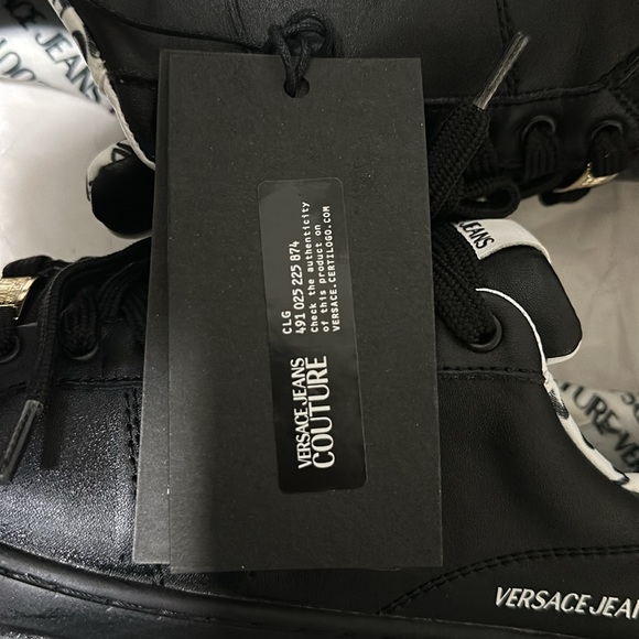 Mens Versace Sneakers - Picture 4 of 5